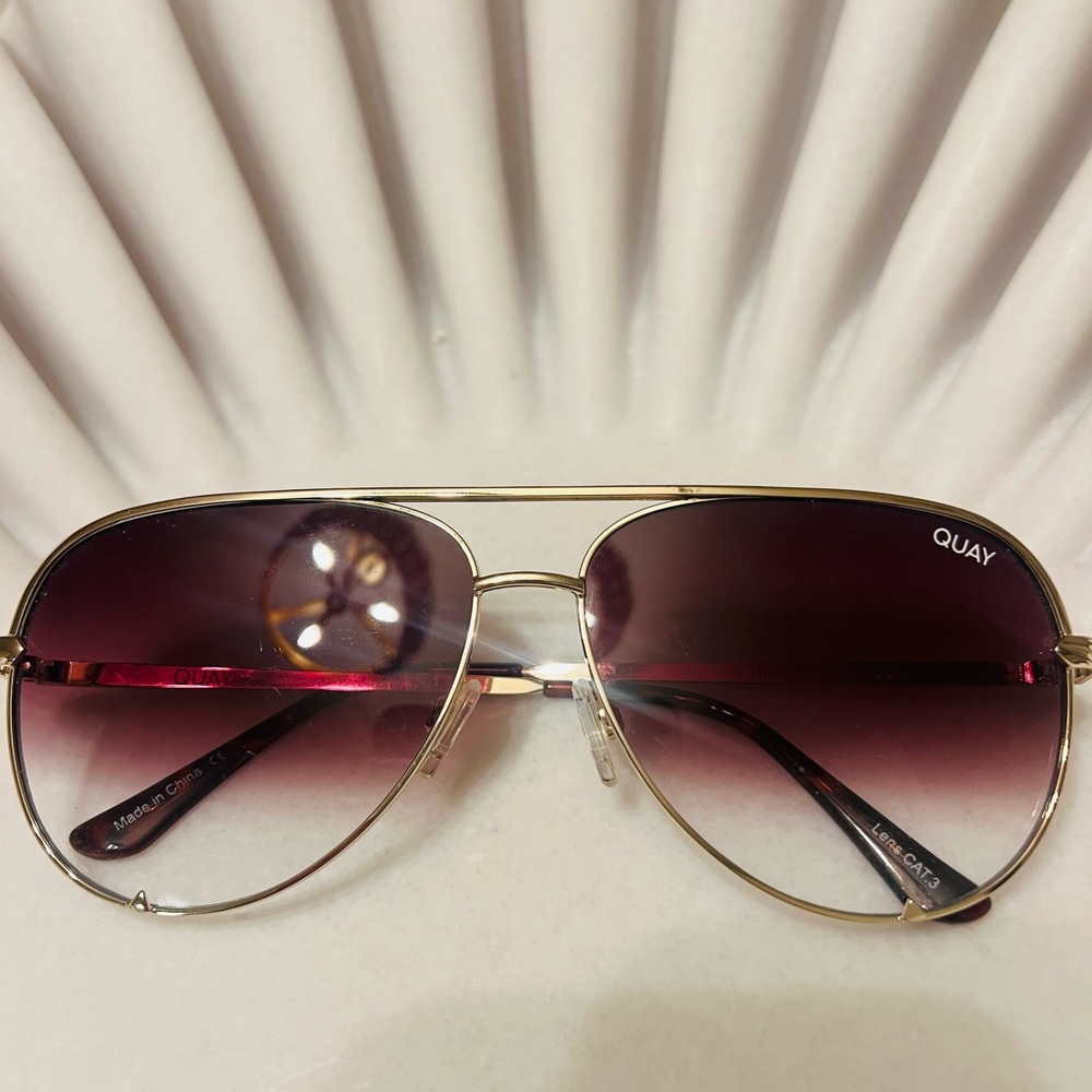 Quay Australia Gold Frame Gradient Plum Aviator Sunglasses